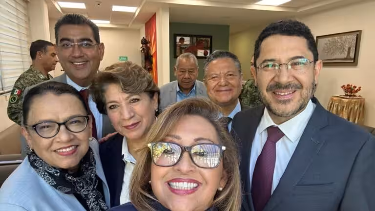 Rosa-Icela-mesa-con-gobernadores