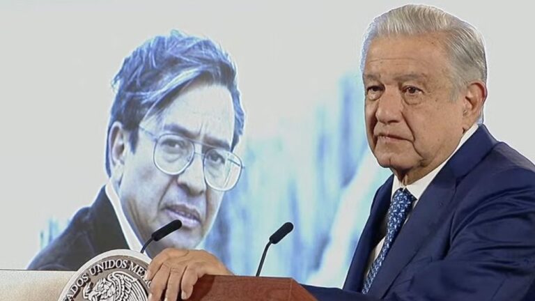 amlo-lamenta-fallecimiento-del-escritor-jose-agustin