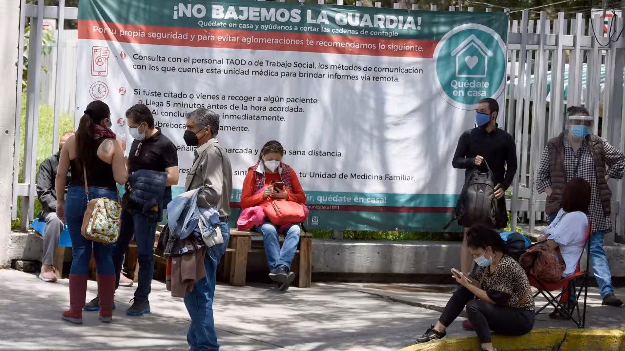 hospitales-en-cdmx-y-oaxaca-saturados-por-aumentos-de-casos-de-covid-19