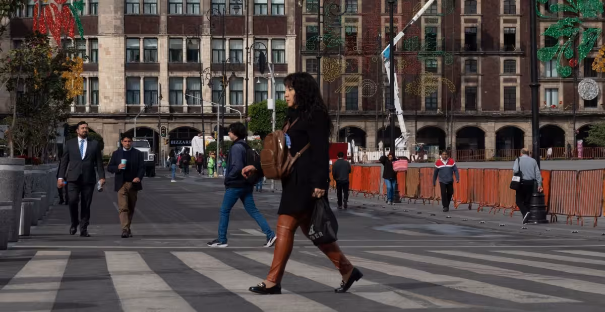 zocalo-capitalino-completamente-peatonal