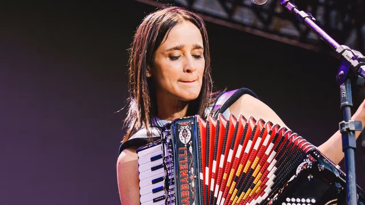 Julieta-Venegas-Zocalo