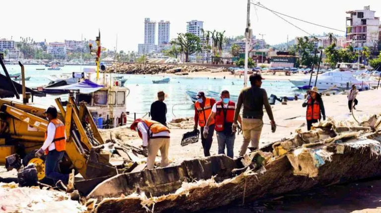 pesca-basura-otis-acapulco