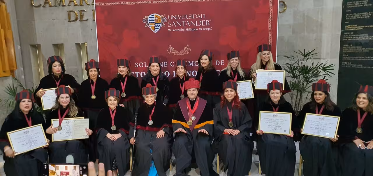 Invisten con Doctorado Honoris Causa a 21 Mujeres de Méritos Trascendentes