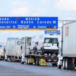 México tiene 50 aduanas, 19 se encuentran en la frontera norte, 2 en la frontera sur , 12 son interiores y 17 marítimas