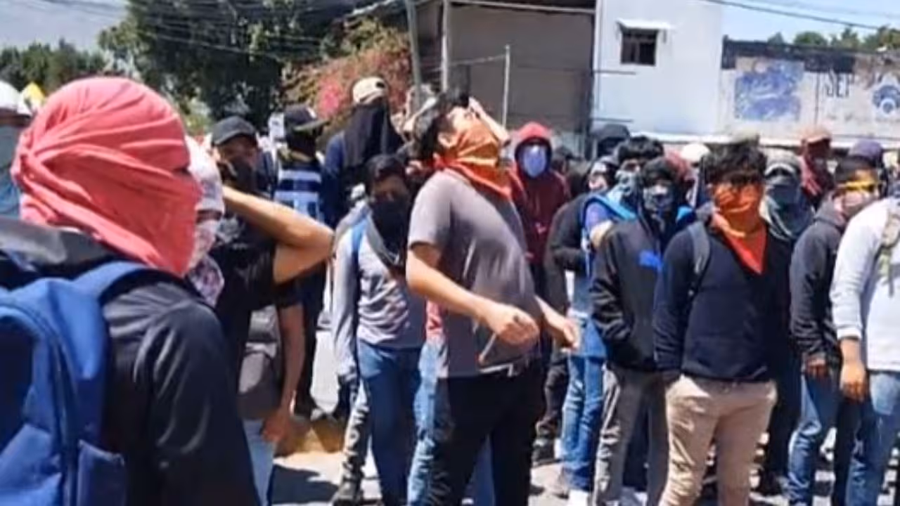 Normalistas-Congreso-Guerrero