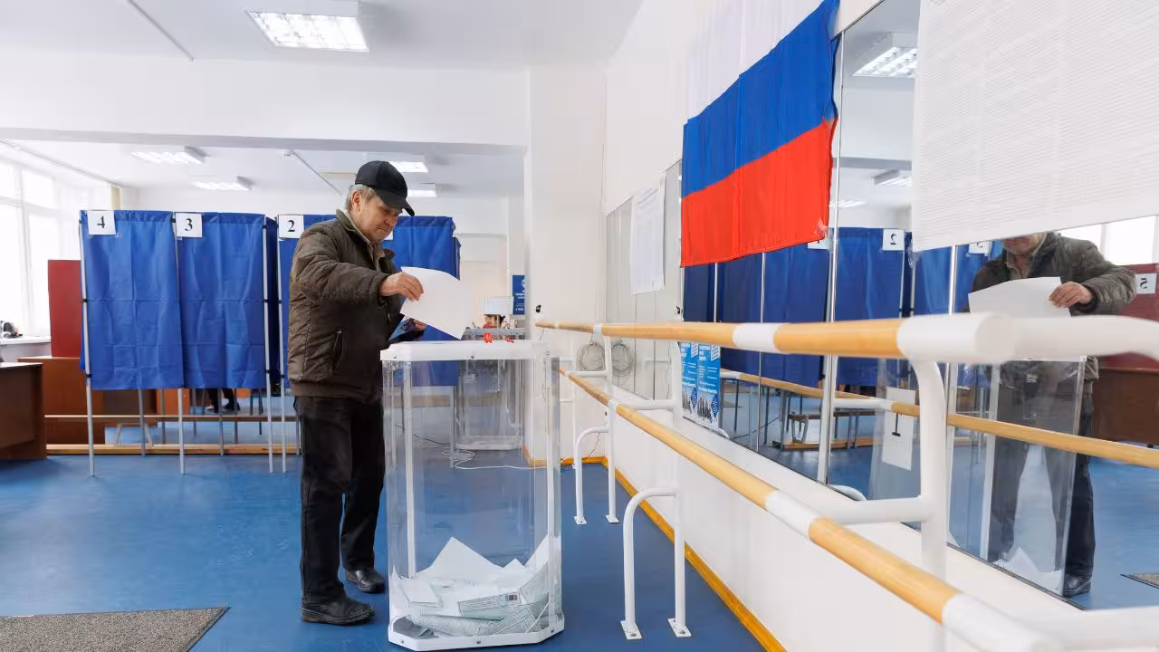 rusia-celebra-unas-elecciones-presidenciales-que-garantizan-el-poder-a-putin