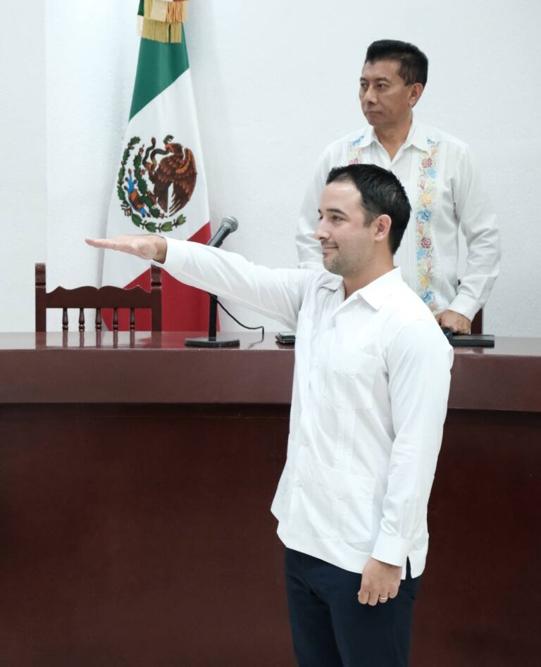 El morenista Pablo Gutiérrez asumió este martes la presidencia municipal interina de Benito Juárez - Cancún