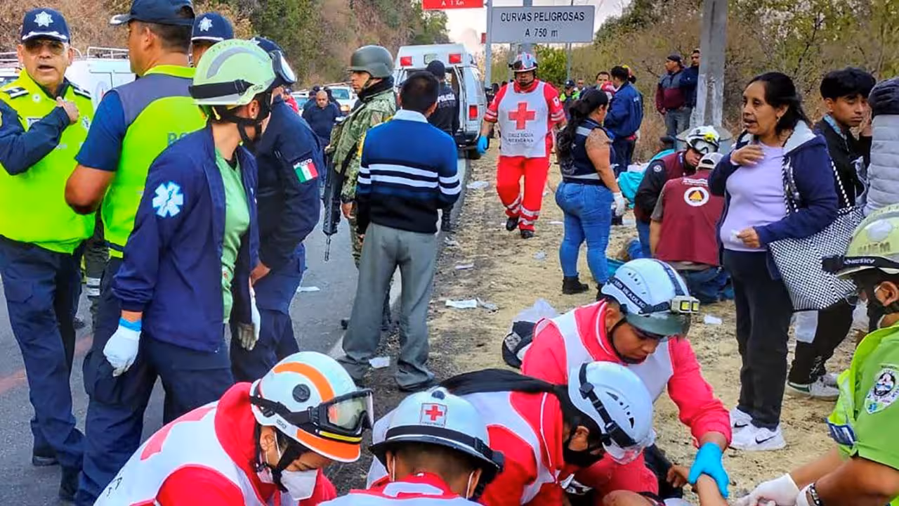 entrega-cuerpos-accidente-Malinalco