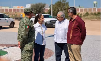 Claudia Sheinbaum Pardo, recorre junto al mandatario Andrés Manuel López Obrador, el nuevo Centro de Aduanas de México, en Nuevo Laredo