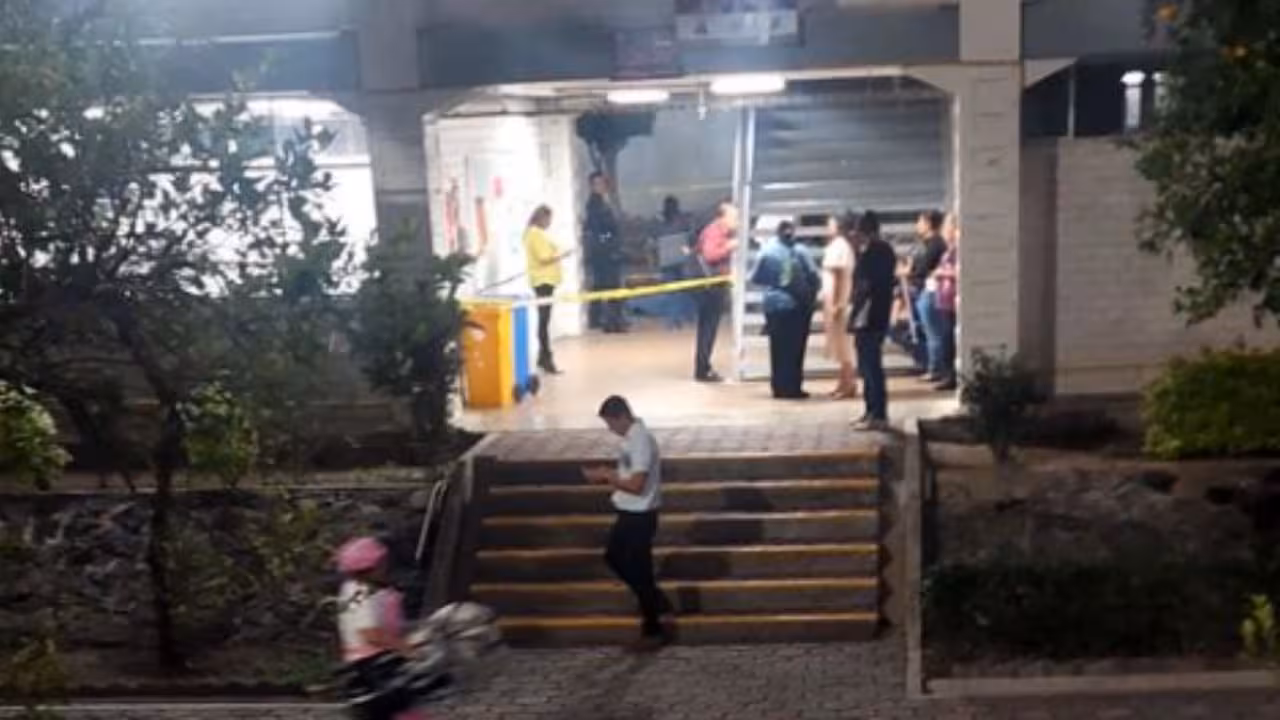 fallece-alumna-tras-caer-de-un-tercer-piso-en-cecyt-15-del-ipn