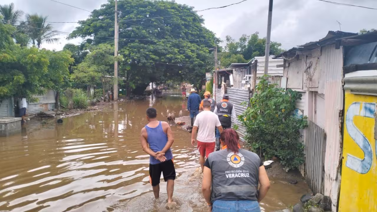 emiten-alerta-en-veracruz-por-crecida-de-rios-tras-intensas-lluvias