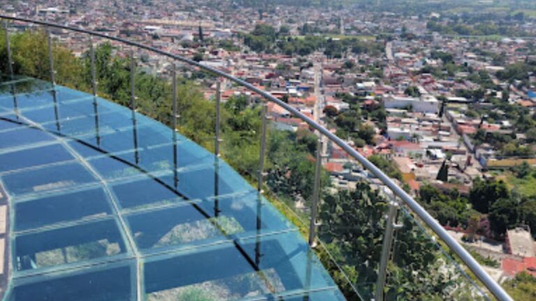 nino-cae-de-mirador-Atlixco