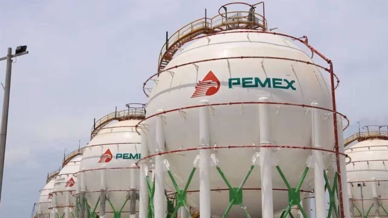 pemex-proyecta-aumento-del-97-en-produccion-de-fertilizantes-para-2024