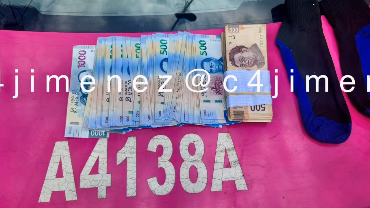 taxi_100_pesos