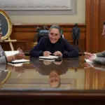 sheinbaum-habla-por-telefono-con-el-papa-y-lo-invita-a_1723