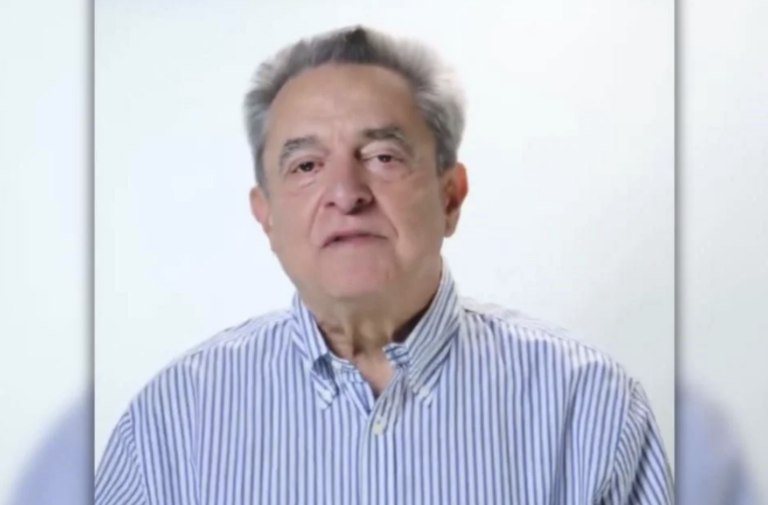 088b815fcd184c63993afb41eca55f40