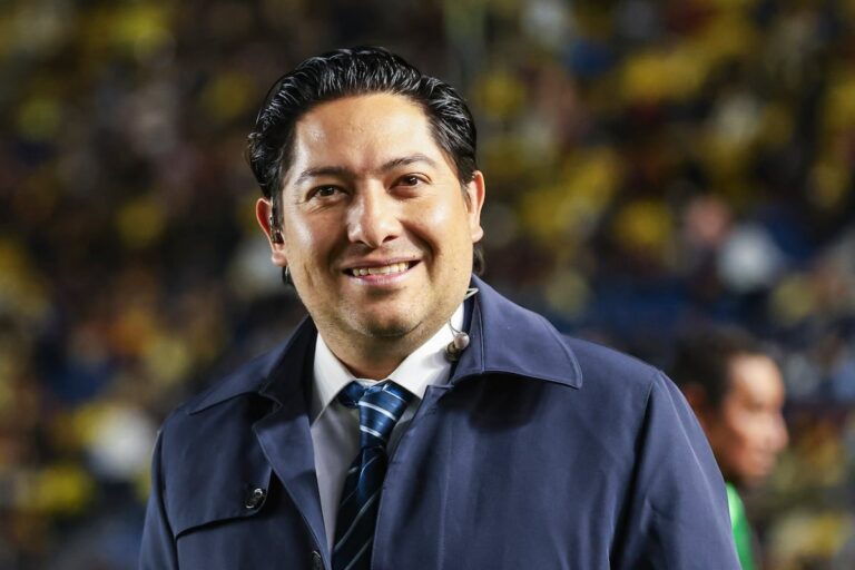 1aa2d7f4818d46ad83f0ccf40d80e95b