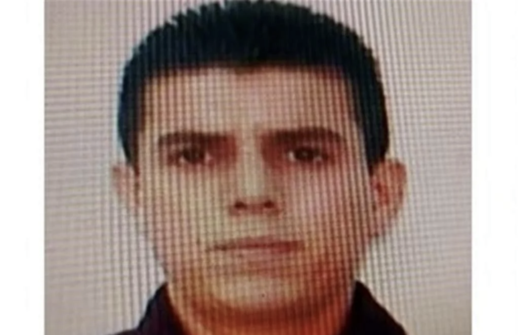 1acc77237ff34556851cf89fd7e04a24