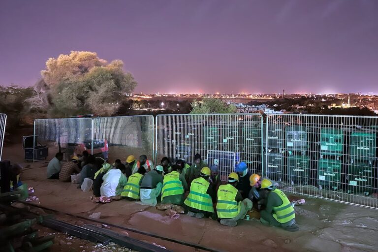 230b4721991e4f8aa144ee8c5052d884