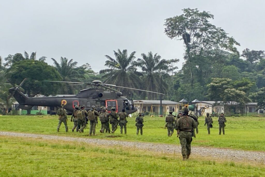 280dad76cce04114800003dbb9ca2dde