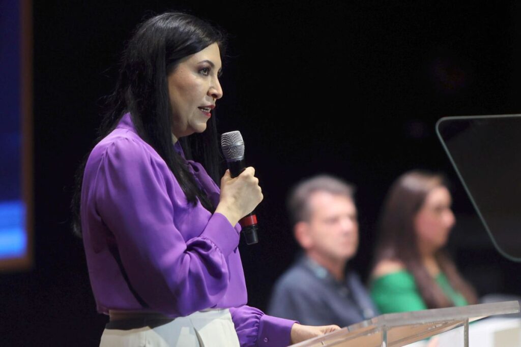 62315e0dfcb04bc89da2aa4435dd2567