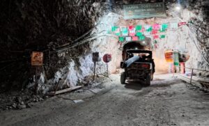 261e0267efc74a398481d82836764a96