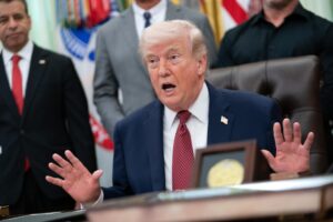 Demandan a Trump para bloquear perforación en aguas profundas del Golfo de México