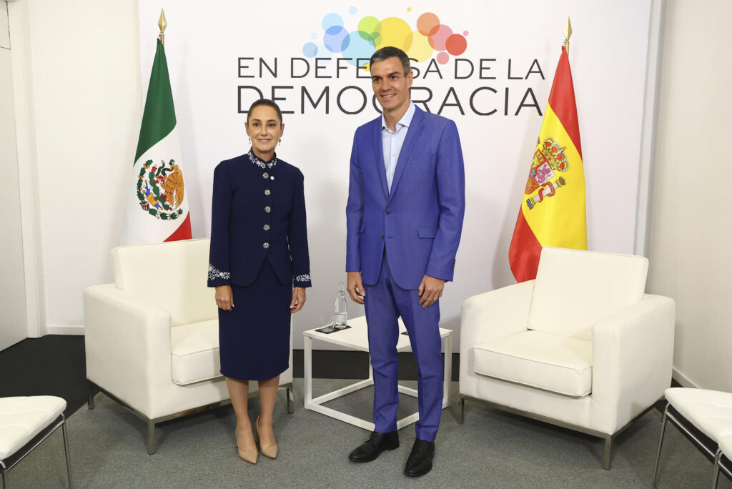 IV Cumbre en Defensa de la Democracia